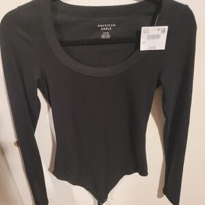 American Eagle Outfitters Black Long-Sleeve Scoop Neck Bodysuit (Tag Attached)